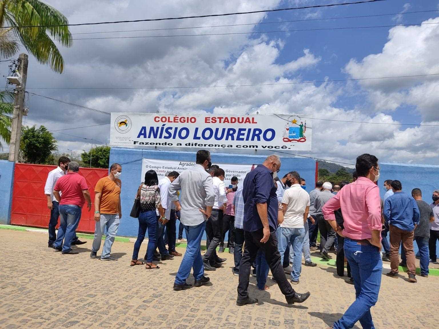 Camacã: Começou a tão sonhada reforma do Colégio Estadual Anísio Loureiro em São João do Panelinha